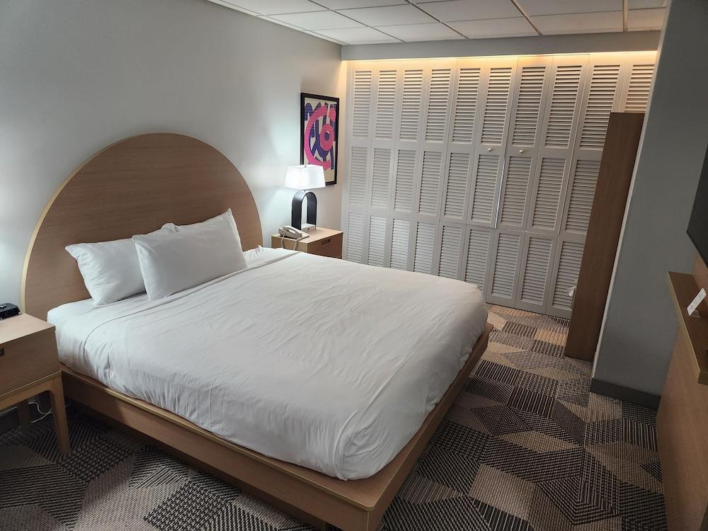 Miami International Airport Hotel photo 4
