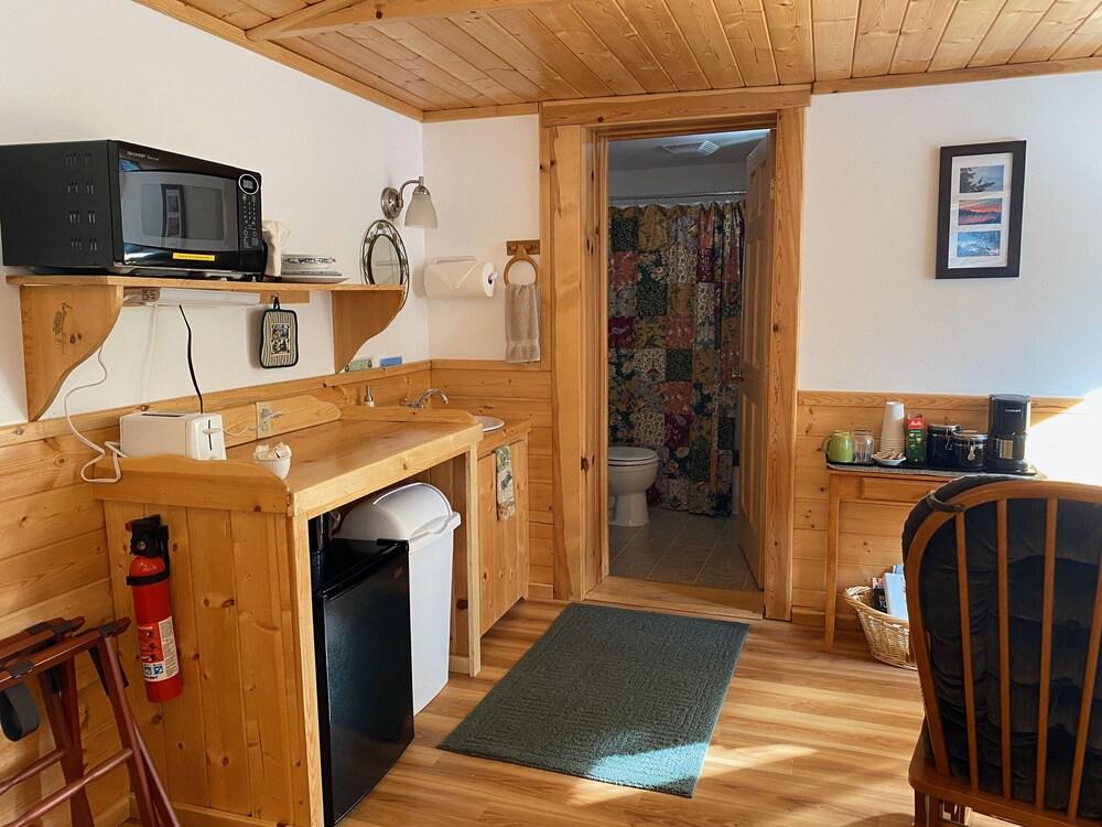 Angels Rest on Resurrection Bay LLC photo 68
