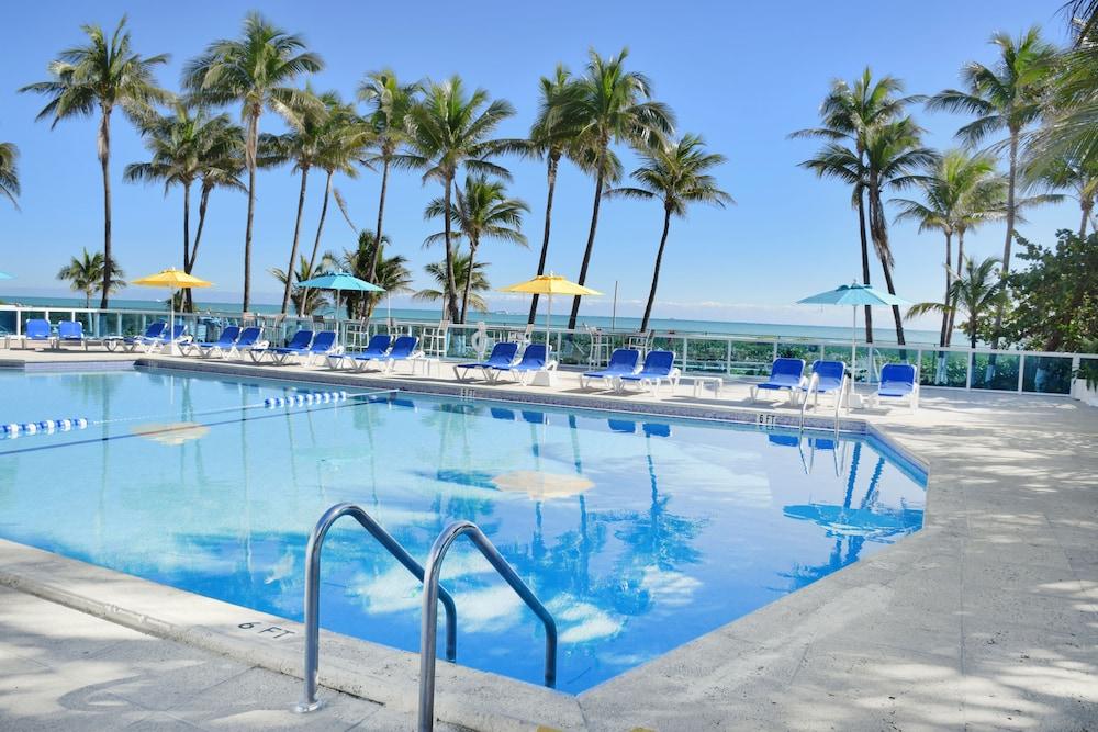 Seacoast Suites on Miami Beach photo 86