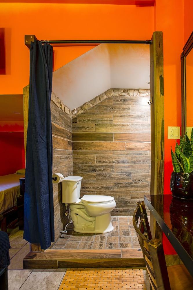 Nomads Hotel - Near San Clemente Pier photo 40