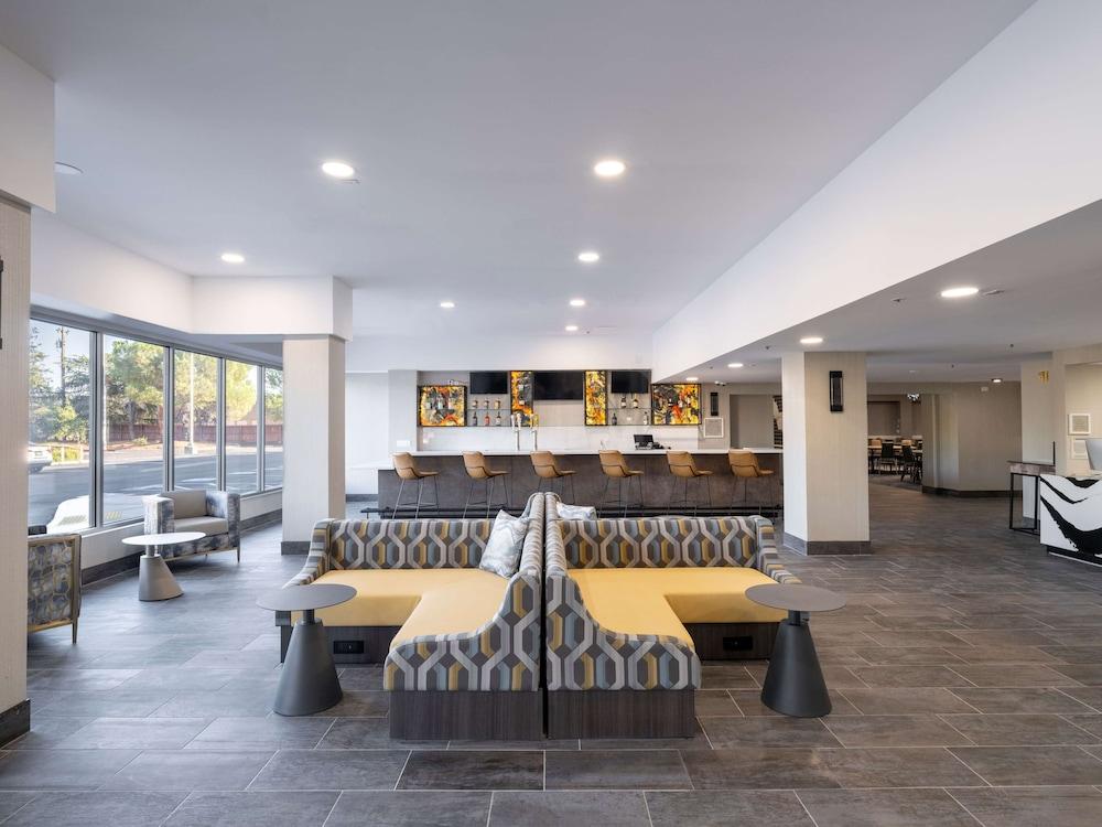 DoubleTree by Hilton Livermore, CA photo 2