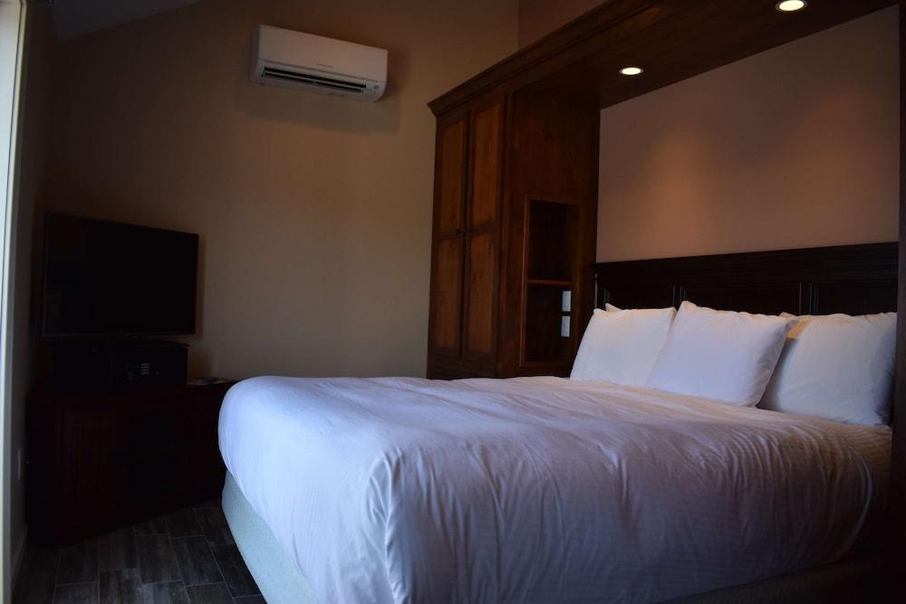 Norseman Resort photo 87