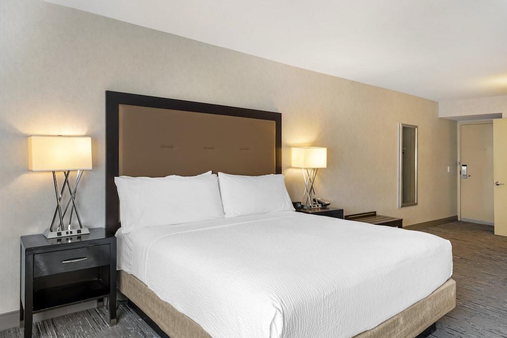 Holiday Inn Express San Bernardino - Colton by IHG photo 16