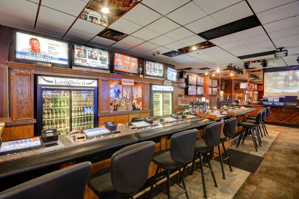 Longhorn Casino & Hotel photo 23