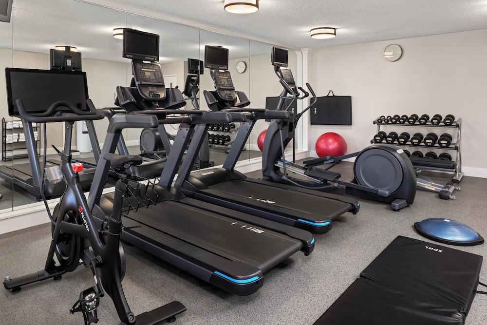 Staybridge Suites MPLS-Maple Grove/Arbor Lakes by IHG photo 38