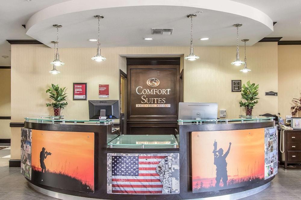 Comfort Suites Lawton Near Fort Sill photo 2