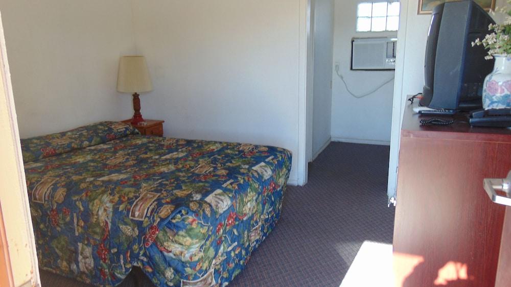 Heritage Budget Inn Hwy 84 photo 23