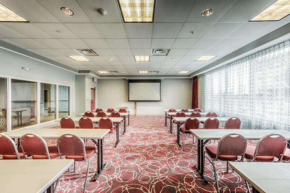 Staybridge Suites Columbus Univ Area - OSU by IHG photo 67