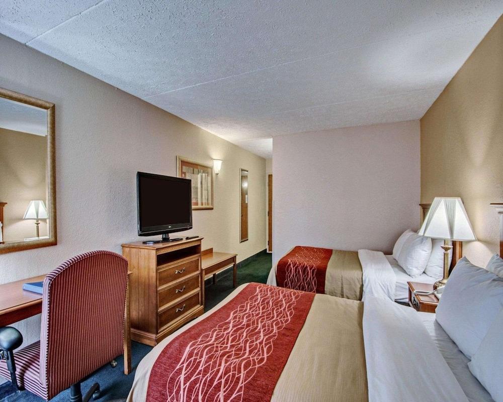 Quality Inn near Martinsville Speedway photo 13