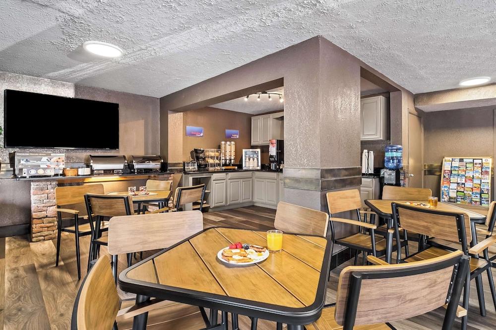 Best Western Braselton Inn photo 12