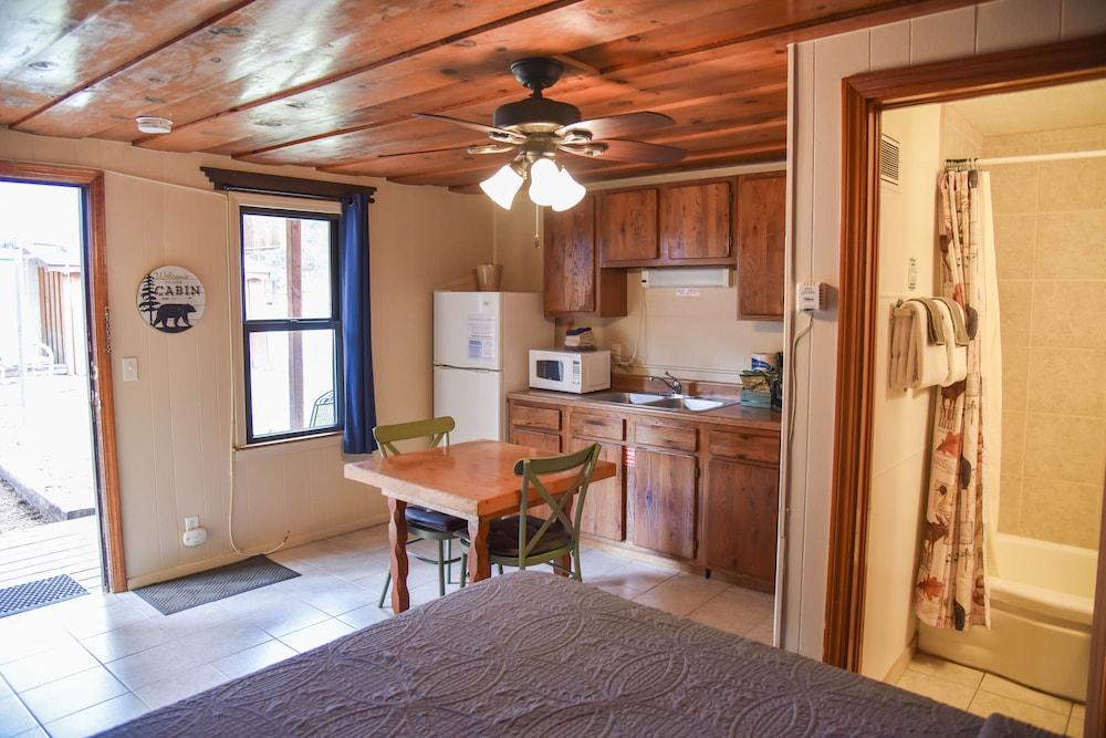 Alpine Lodge photo 66