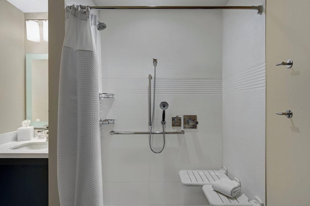 TownePlace Suites by Marriott Lima photo 32