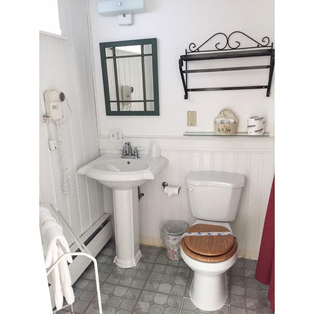 Spring Garden Inn photo 41