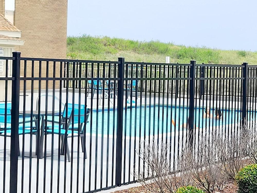 Ocean Reef Suites photo 12