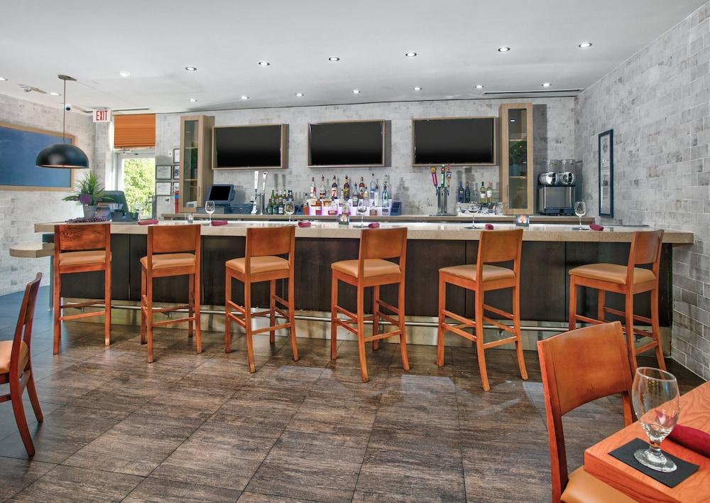 Holiday Inn DFW South by IHG photo 42