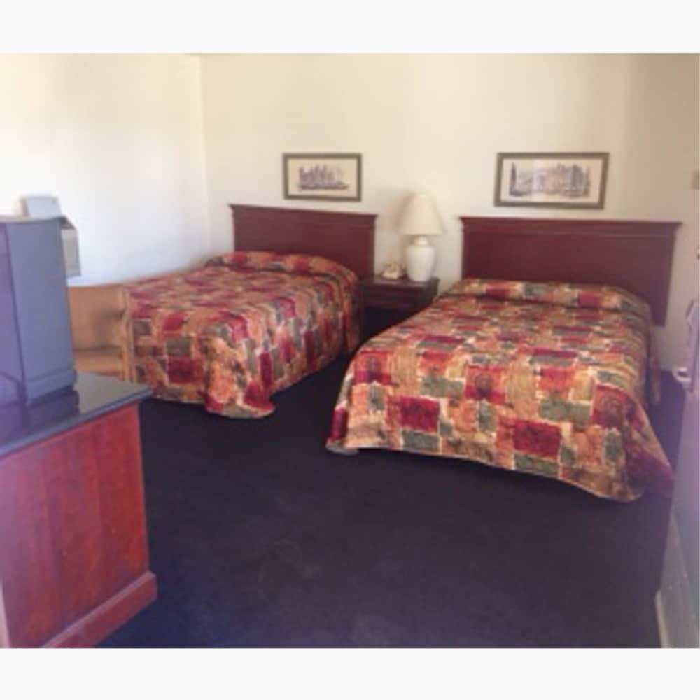 Cambridge Inn Motor Lodge photo 3