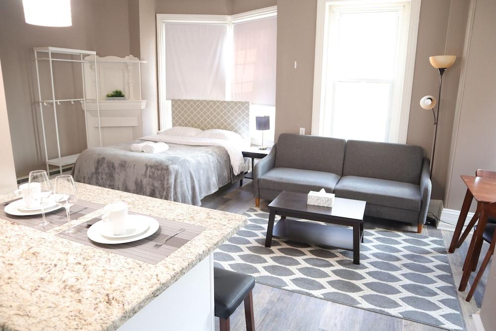 Midtown Suites photo 12