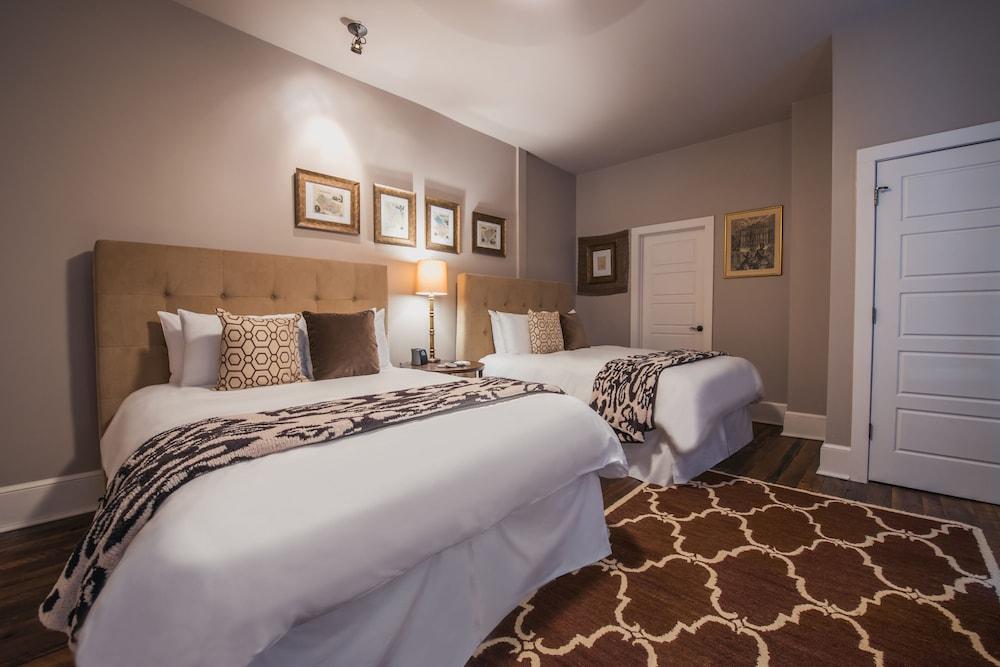 The Windsor Boutique Hotel photo 8