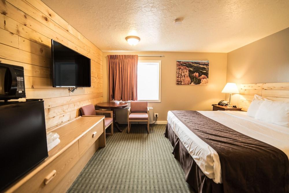 Red Ledges Inn photo 66