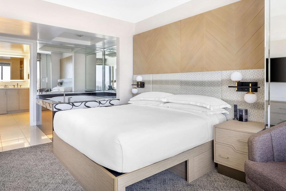Hilton Grand Vacations Club Elara Center Strip Las Vegas photo 28