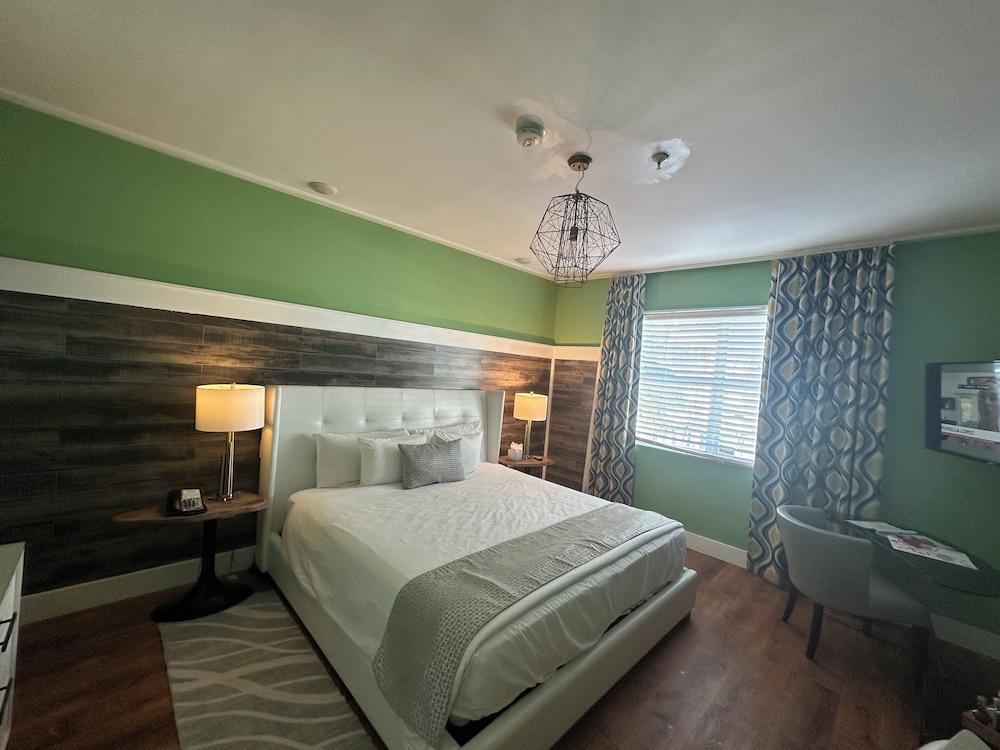 Maxines Dorset Catalina Hotel photo 2