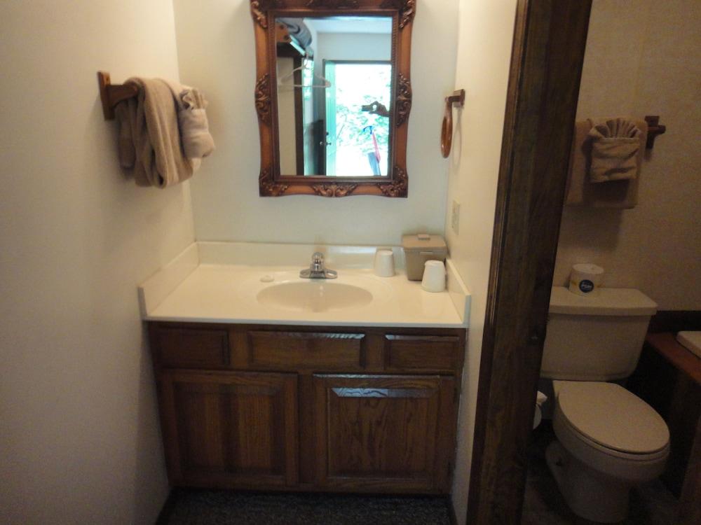 Brackenridge Lodge photo 15