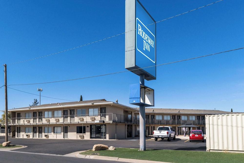 Rodeway Inn Midland South photo 51
