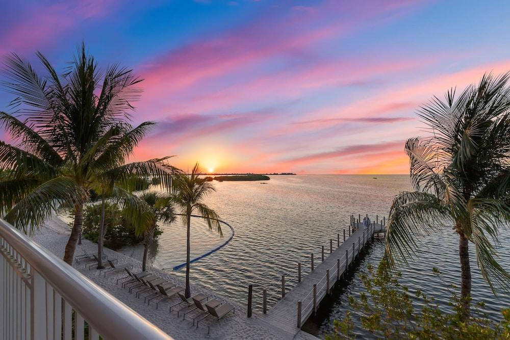 Ocean Front 1BR Suite With Direct Beach Access photo 37