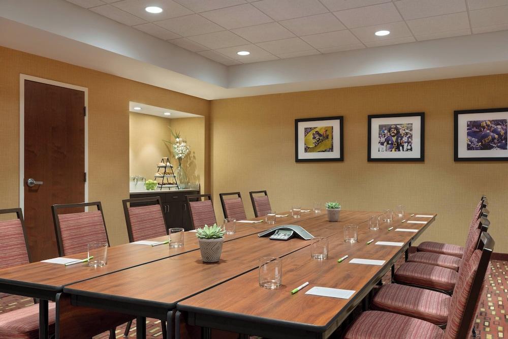 Courtyard Marriott Greenville photo 35