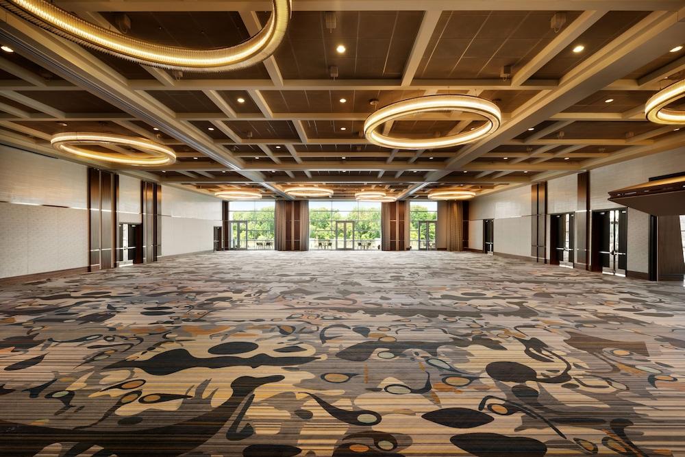 The Landing Hotel at Rivers Casino & Resort photo 2