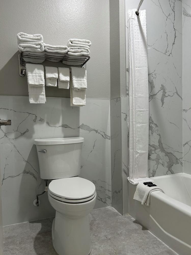 Crystal Inn photo 3