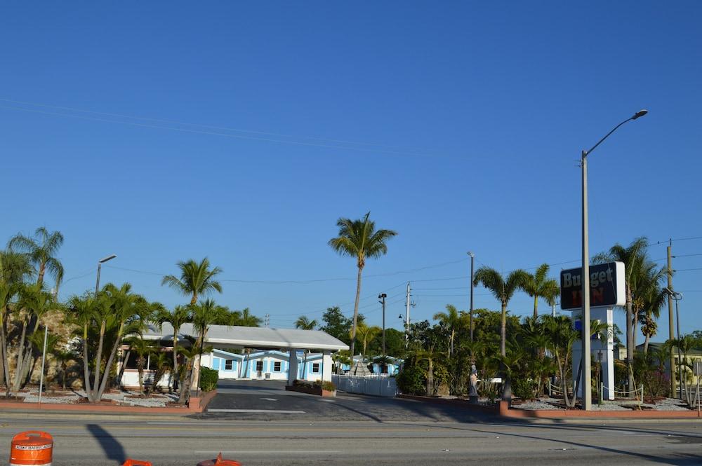 Budget Inn - Ft Myers photo 32