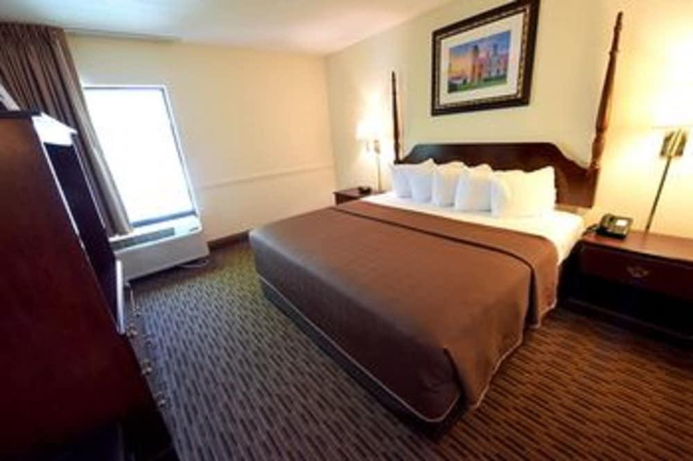 Fairview Beachfront Inn photo 4