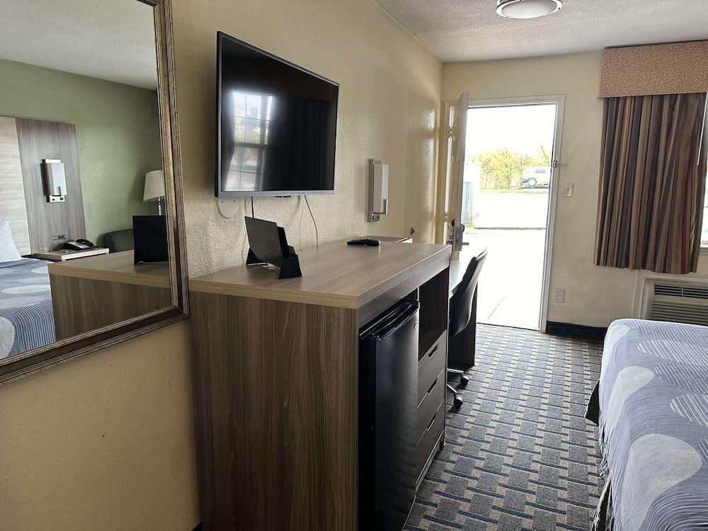 Day Star Dallas South photo 6