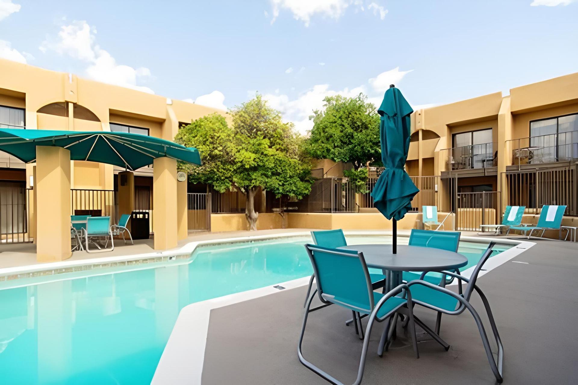 Ramada by Wyndham Tucson Airport photo 45