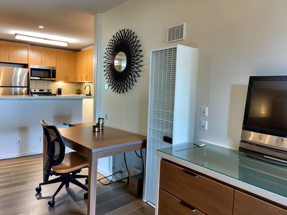 Executive Suites near Santa Monica photo 9