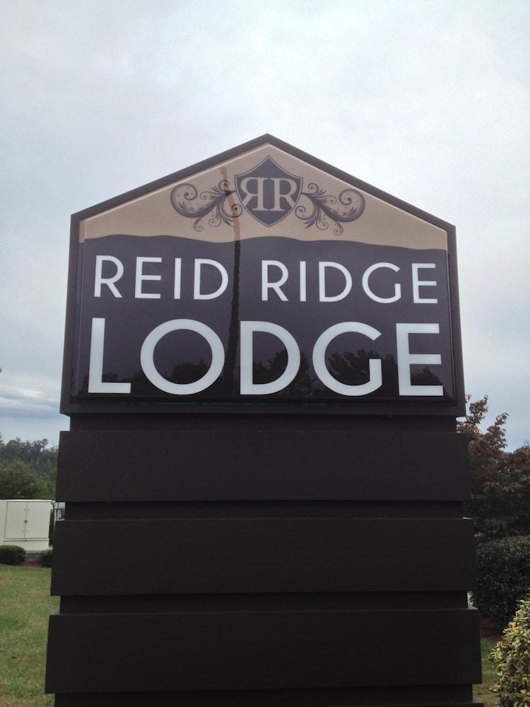 Reid Ridge Lodge photo 42
