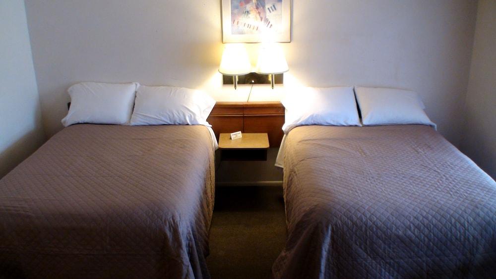 Schuyler Inn photo 3