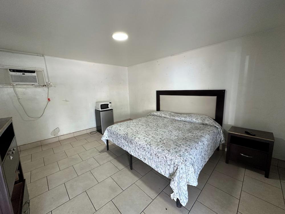 Antigua Motel by OYO Tampa US - 41 photo 10