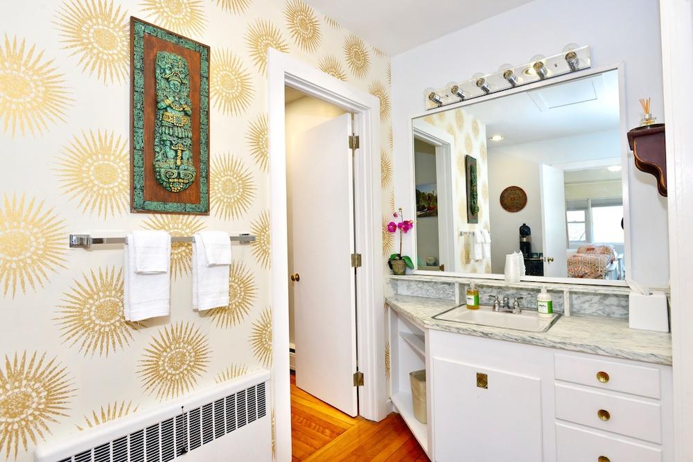 Wilburton Inn photo 82