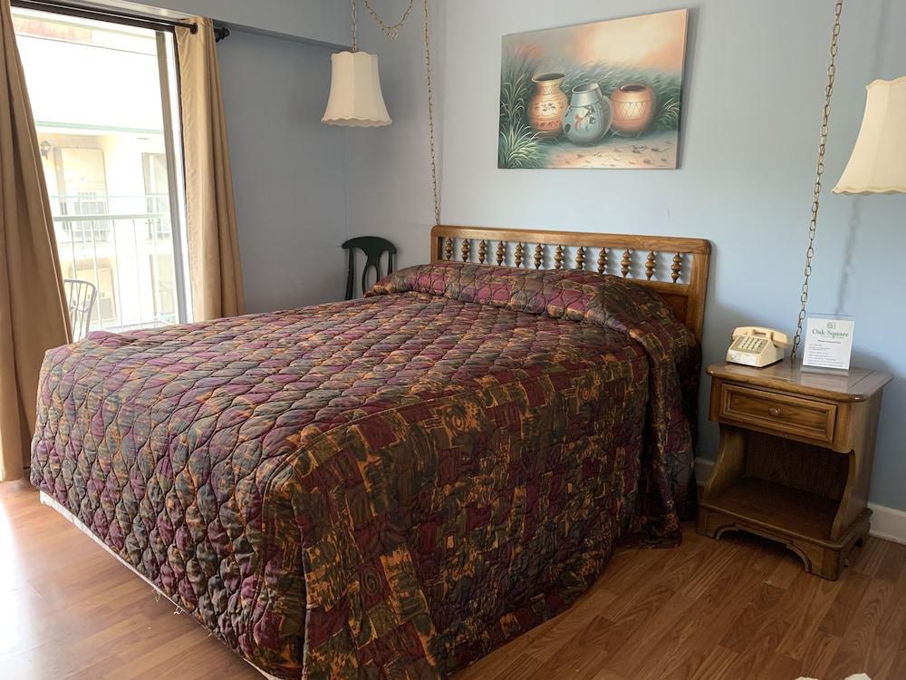 Oak Square Rentals photo 21