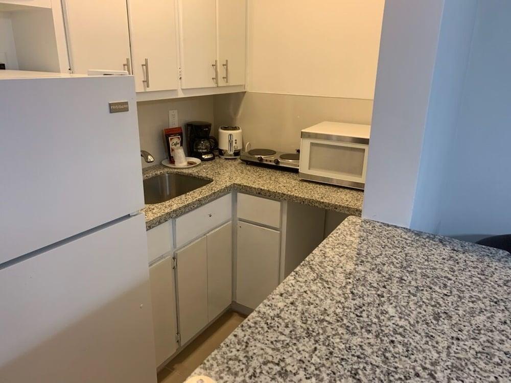 Miami Airport Apartment Inn photo 2