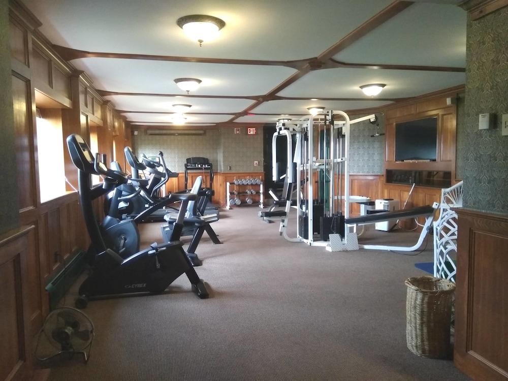 Black Point Inn photo 48