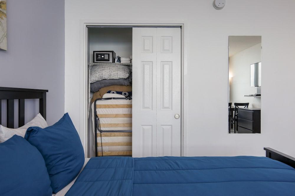 Castle Beach Suites by MiaRentals photo 61