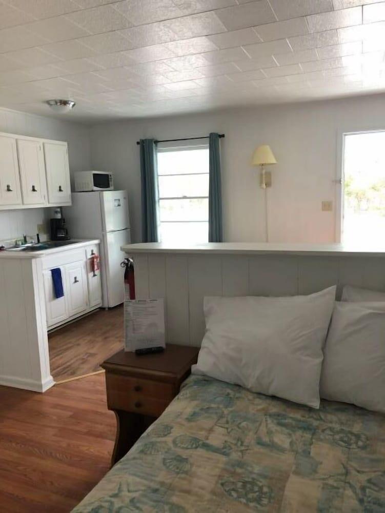 Swell Motel photo 15