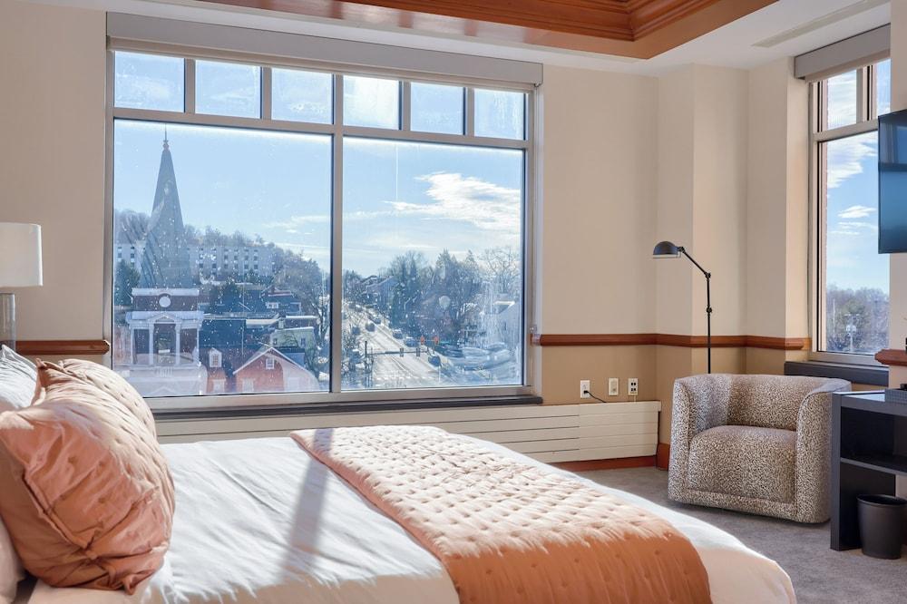 The Executive Suites and Venue photo 36