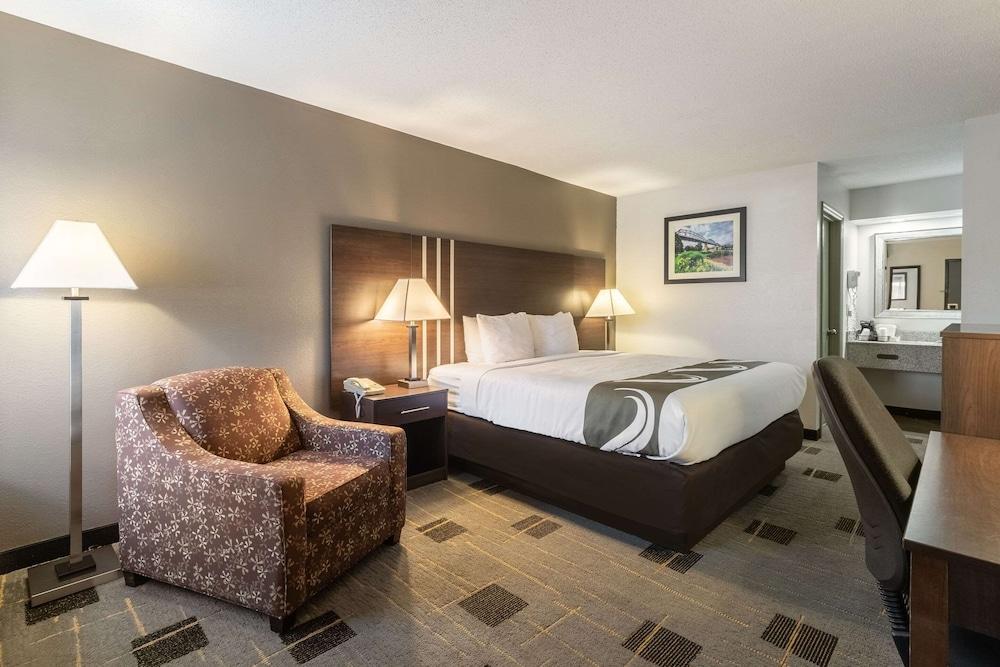 Quality Inn Cleveland North photo 15