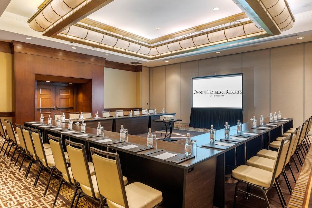 Omni Los Angeles Hotel at California Plaza photo 9