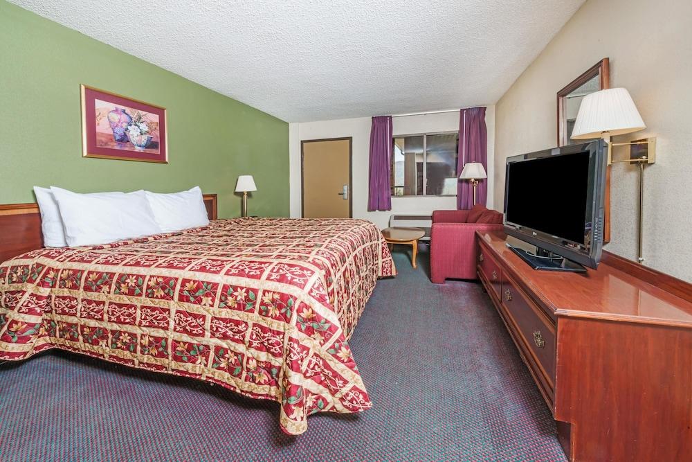 Days Inn by Wyndham New Market/I-81 photo 5