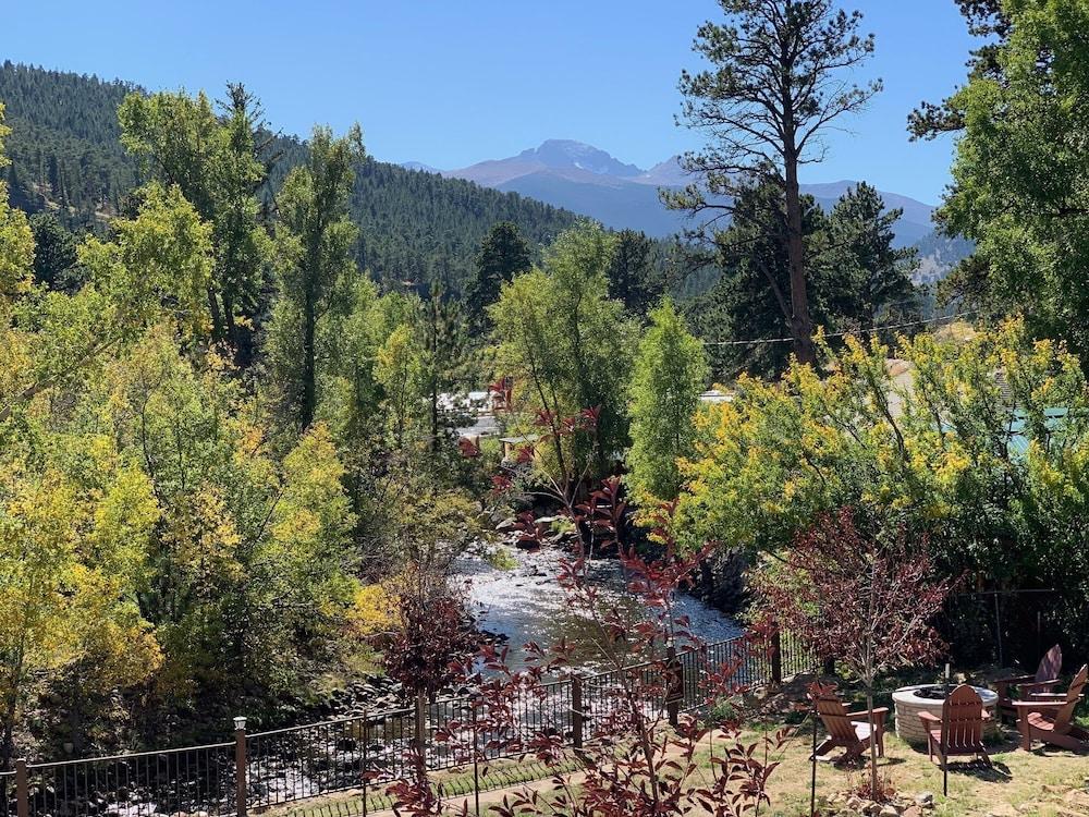 The Landing at Estes Park - Riverside Retreat photo 36